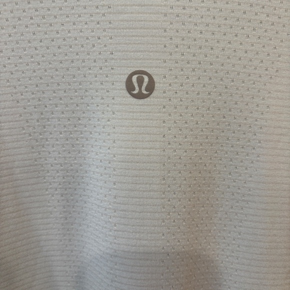 WOMEN'S LULULEMON LIGHT BLUE SWITFTLY TECH RELAXED FIT 10 - Picture 7 of 8